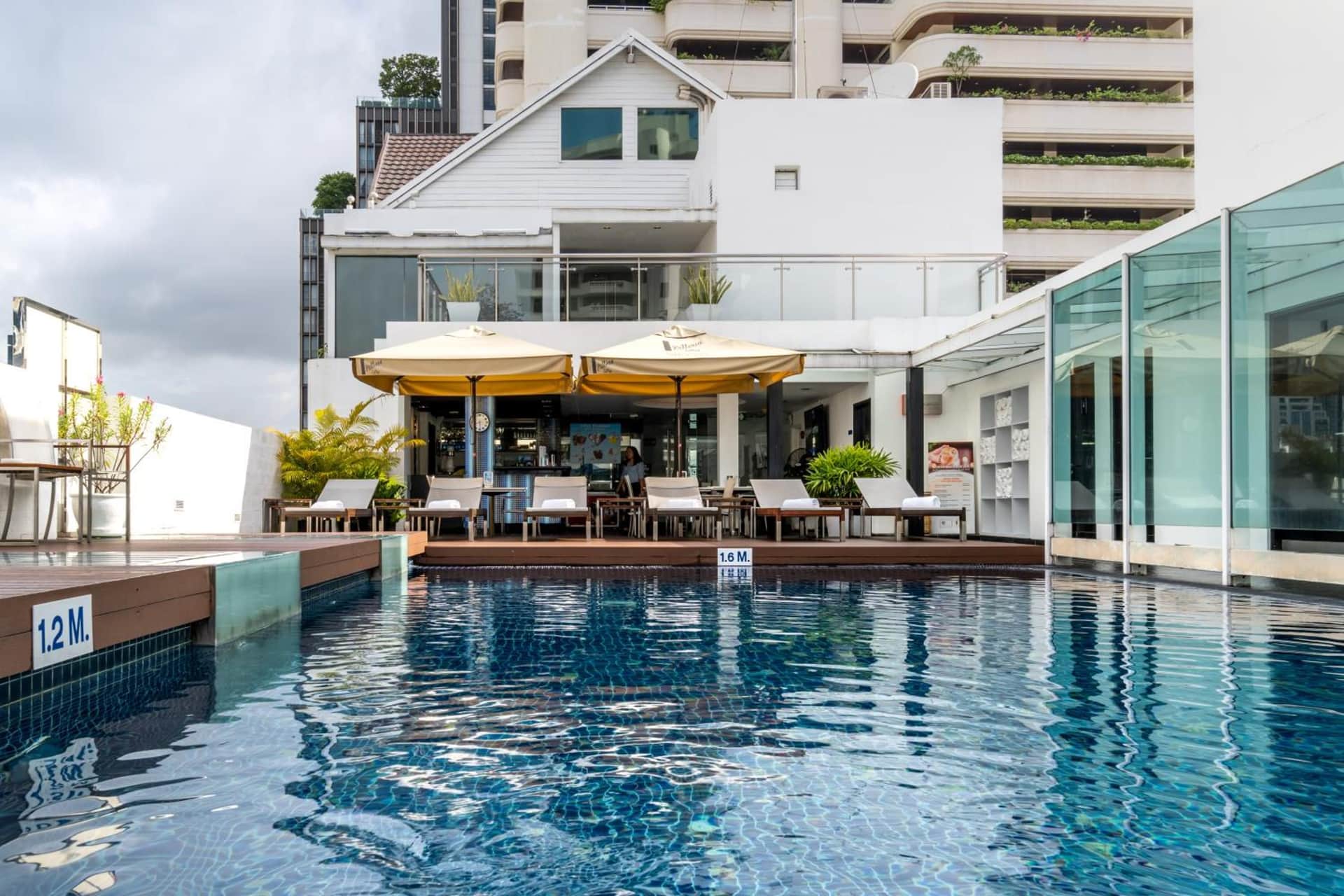 Night Hotel Bangkok - Sukhumvit 15