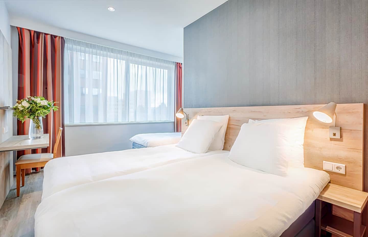 Joy hotel