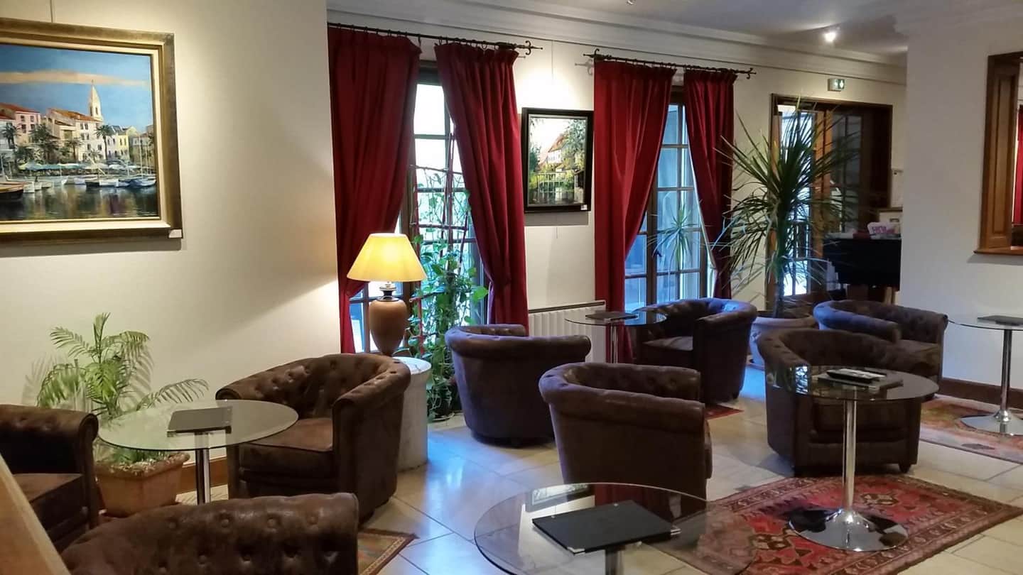 Hôtel De Greuze & Spa