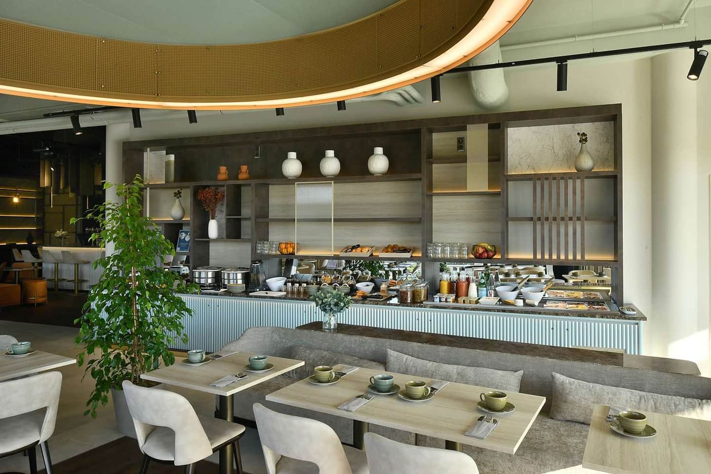 Golden Tulip Reims