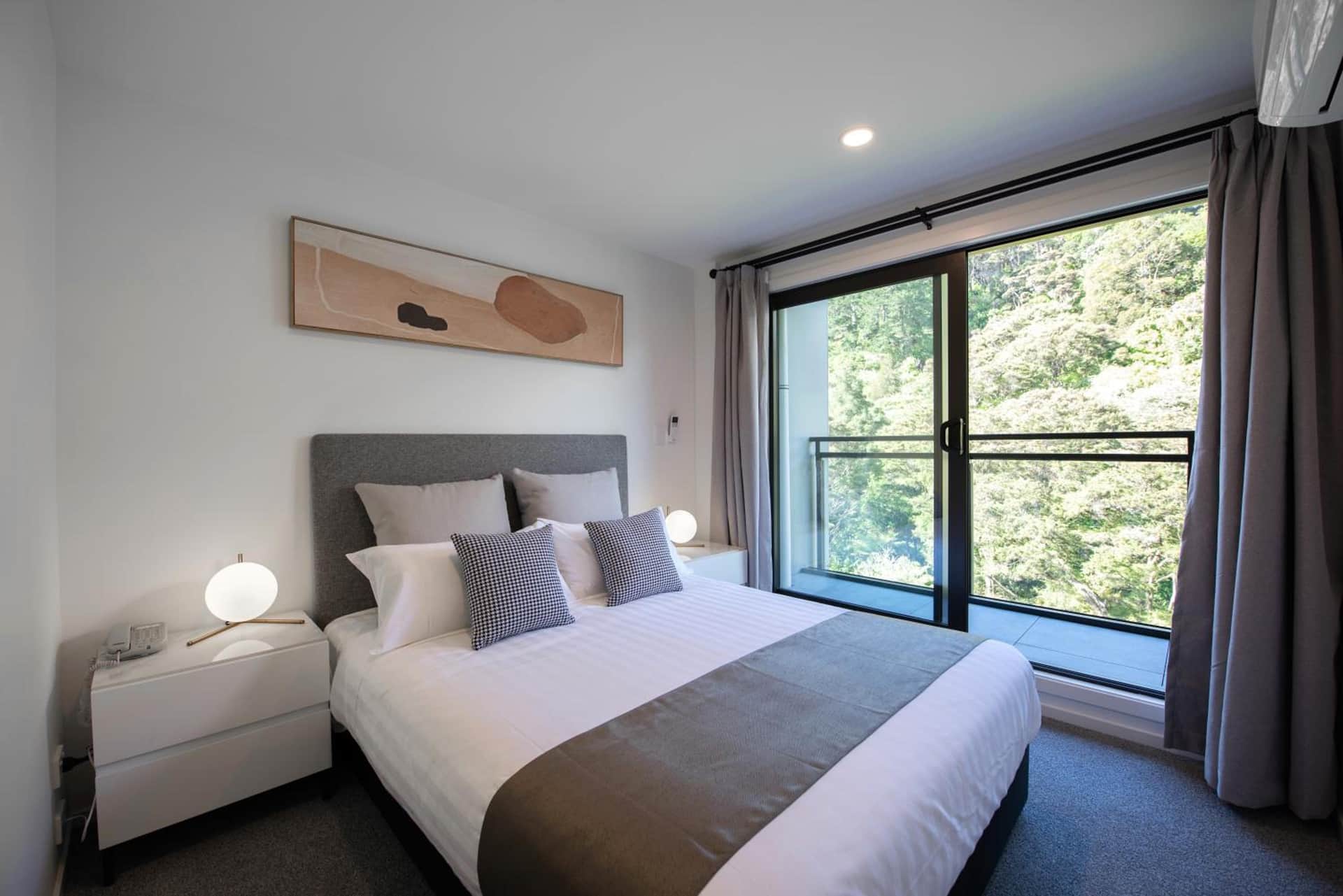 Sunrise Garden Suites