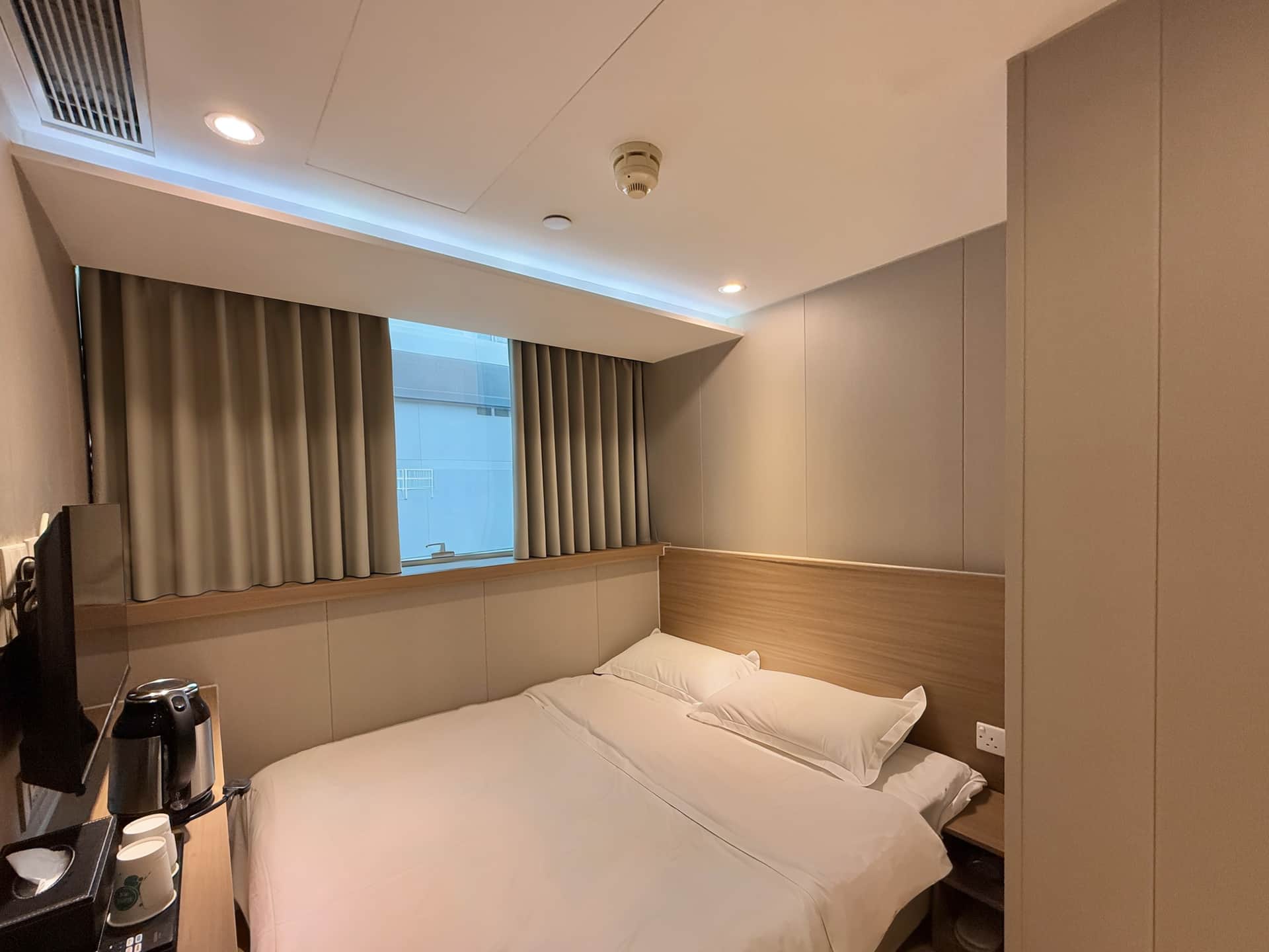 Noble Park Hotel