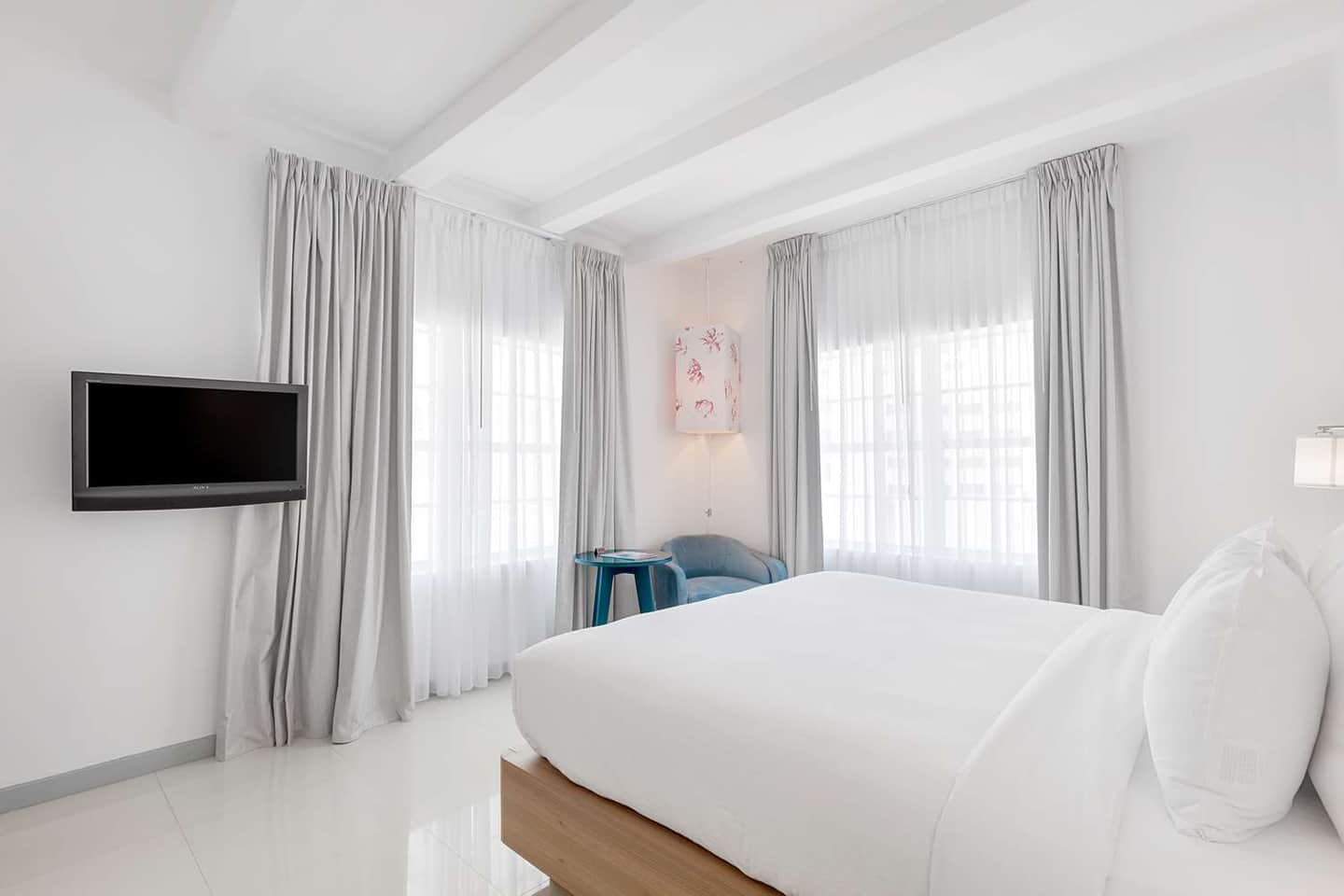 The Townhouse Hotel