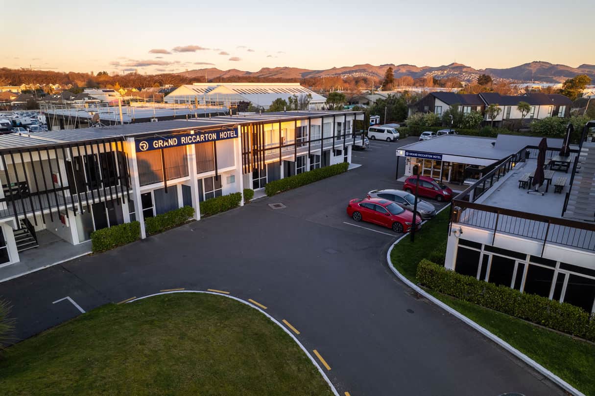 Grand Riccarton Hotel