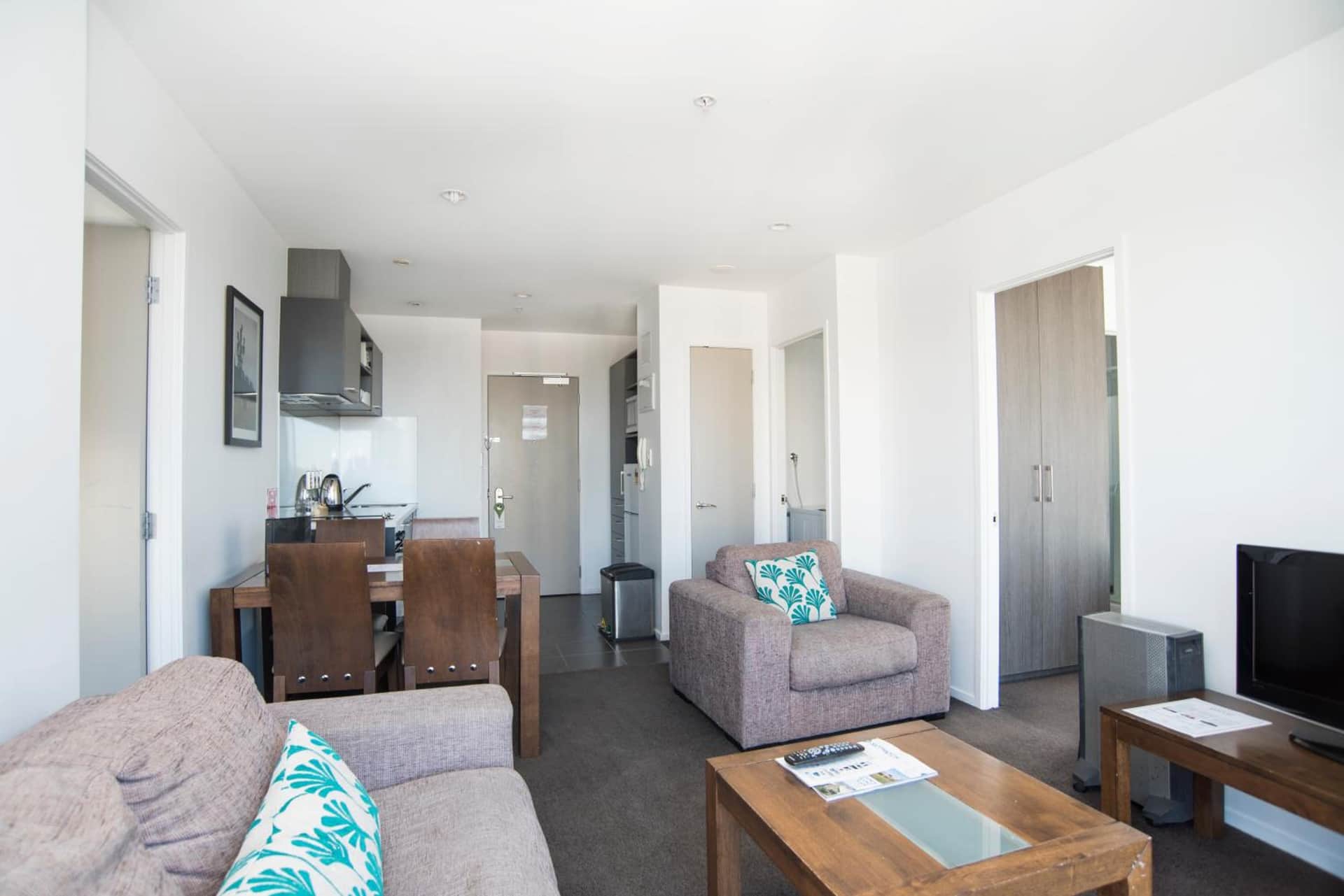 Barclay Suites