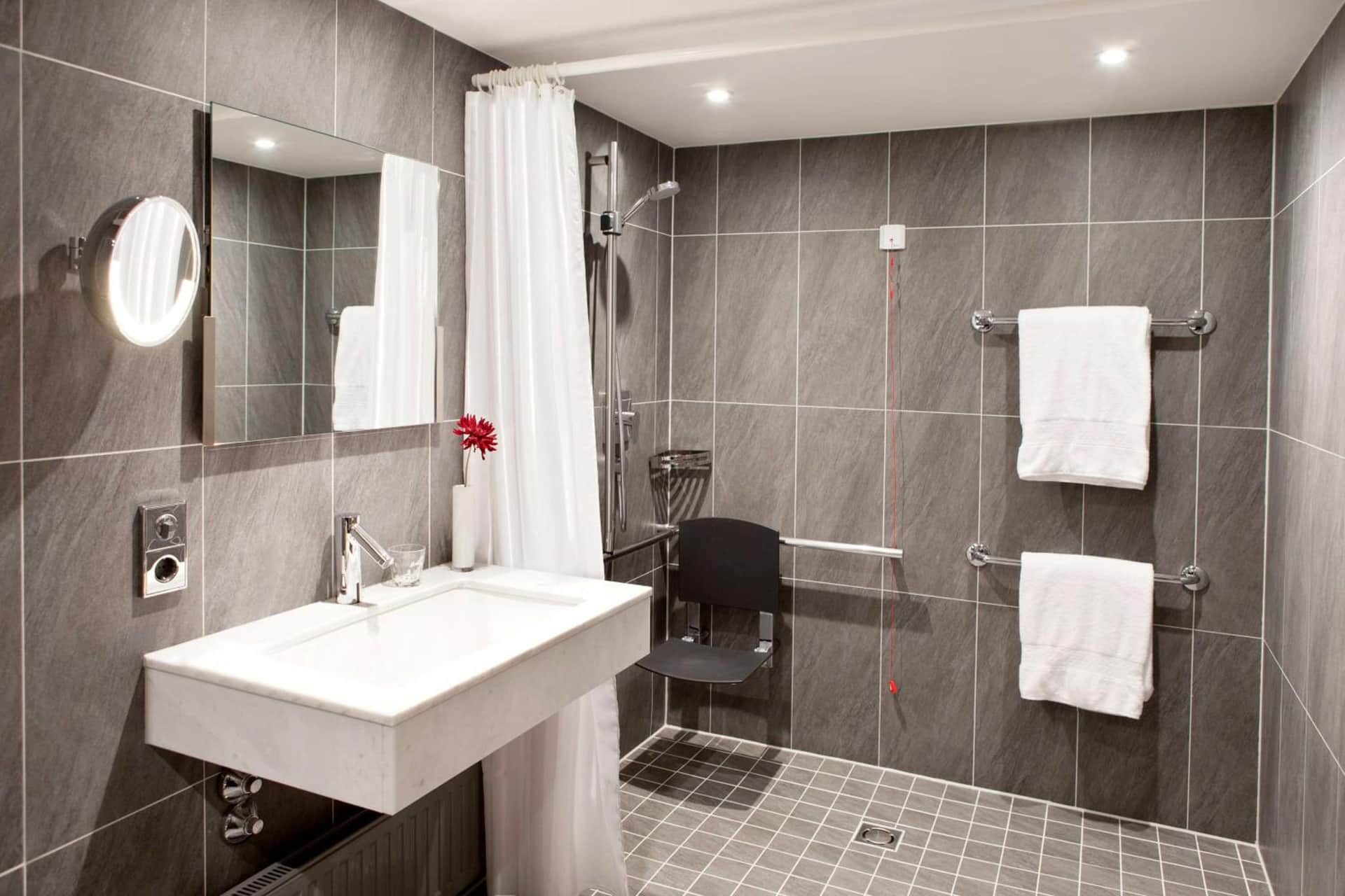 Hilton Vienna Plaza