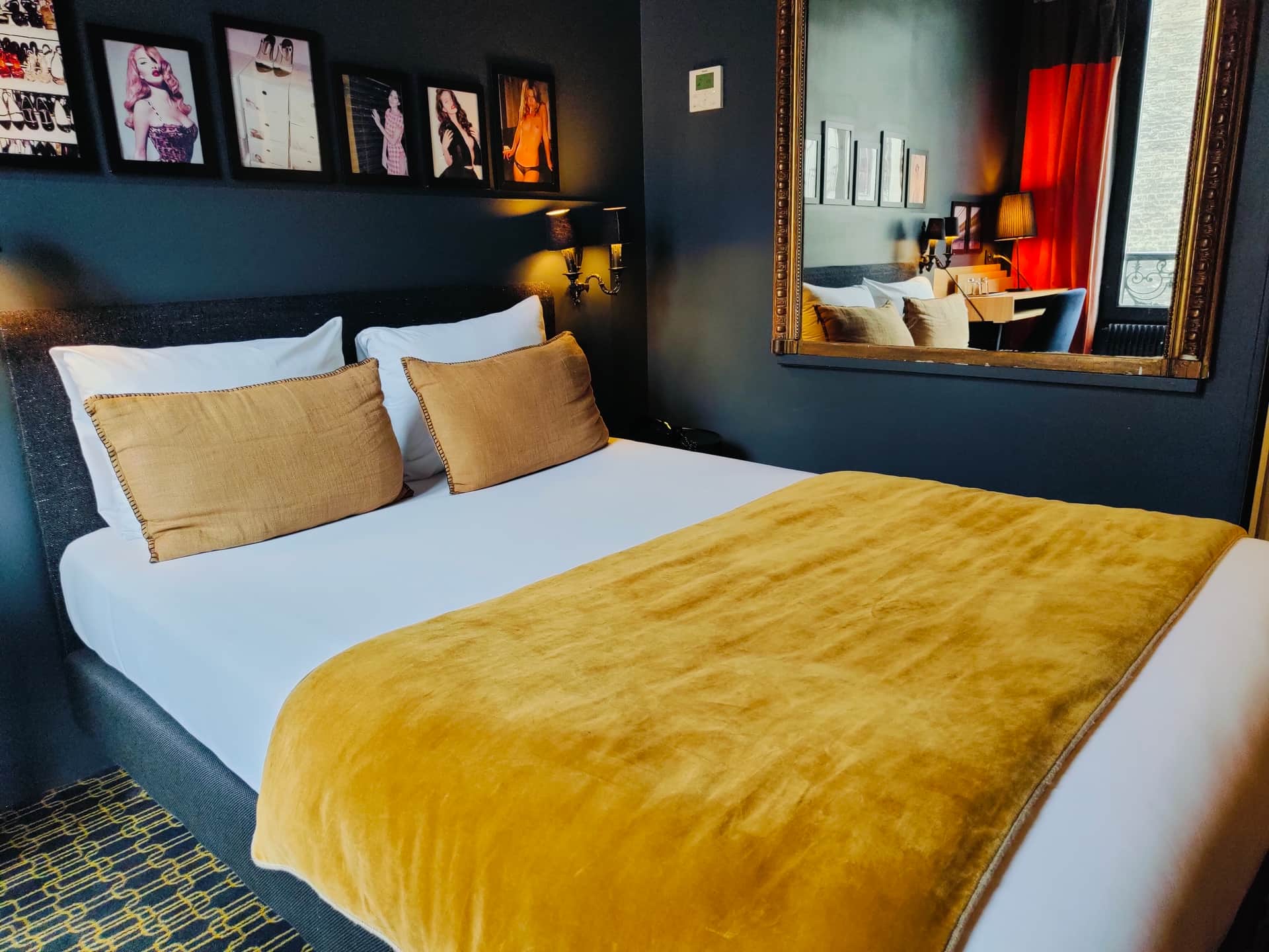 Hôtel Noir