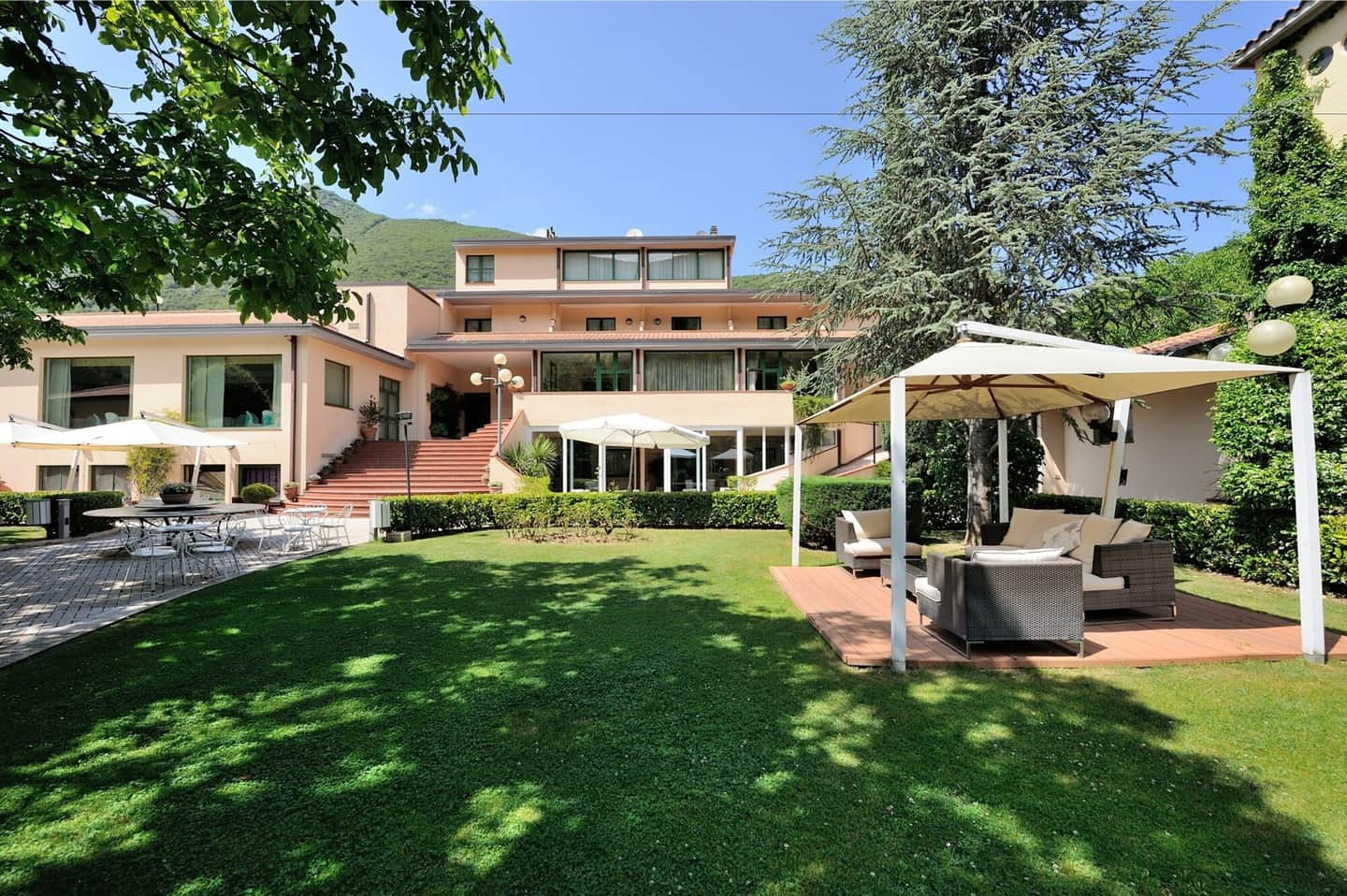 Guesia Village Hotel & Spa