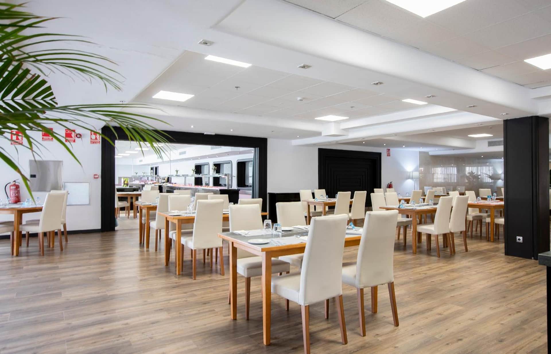 Hotel Chamartin The One