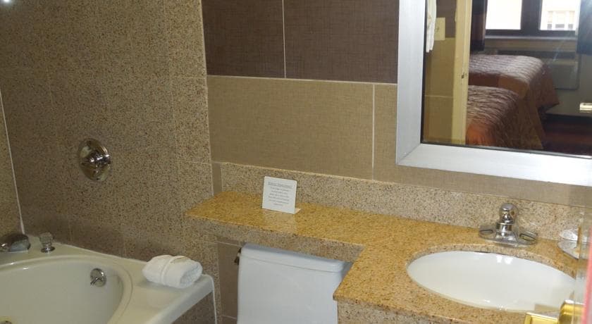 Days Inn Brooklyn