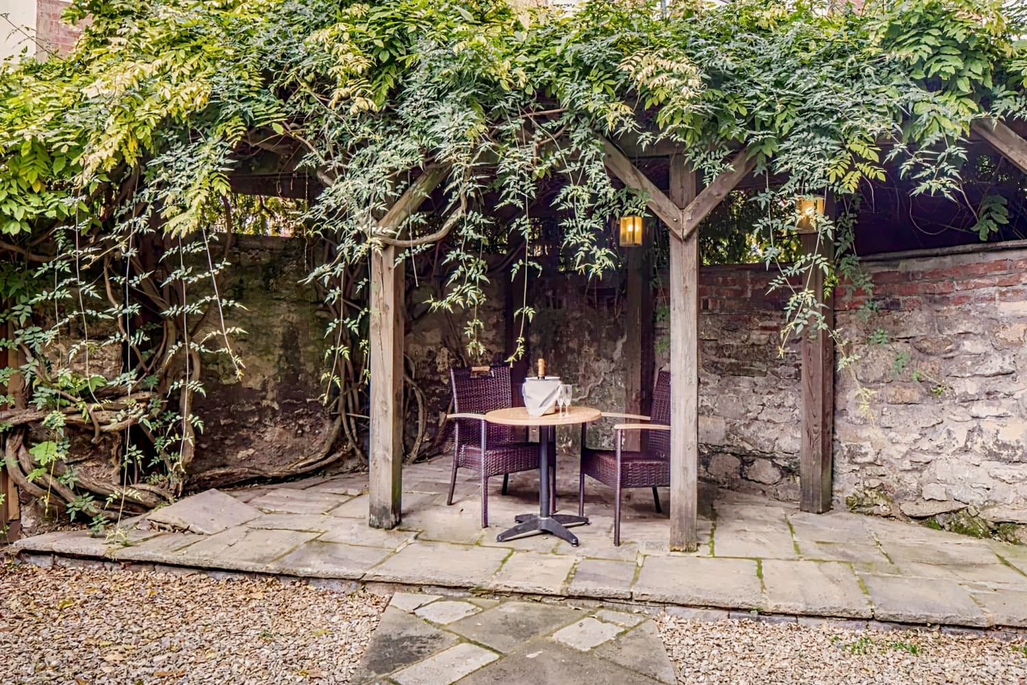 Vanbrugh House Hotel