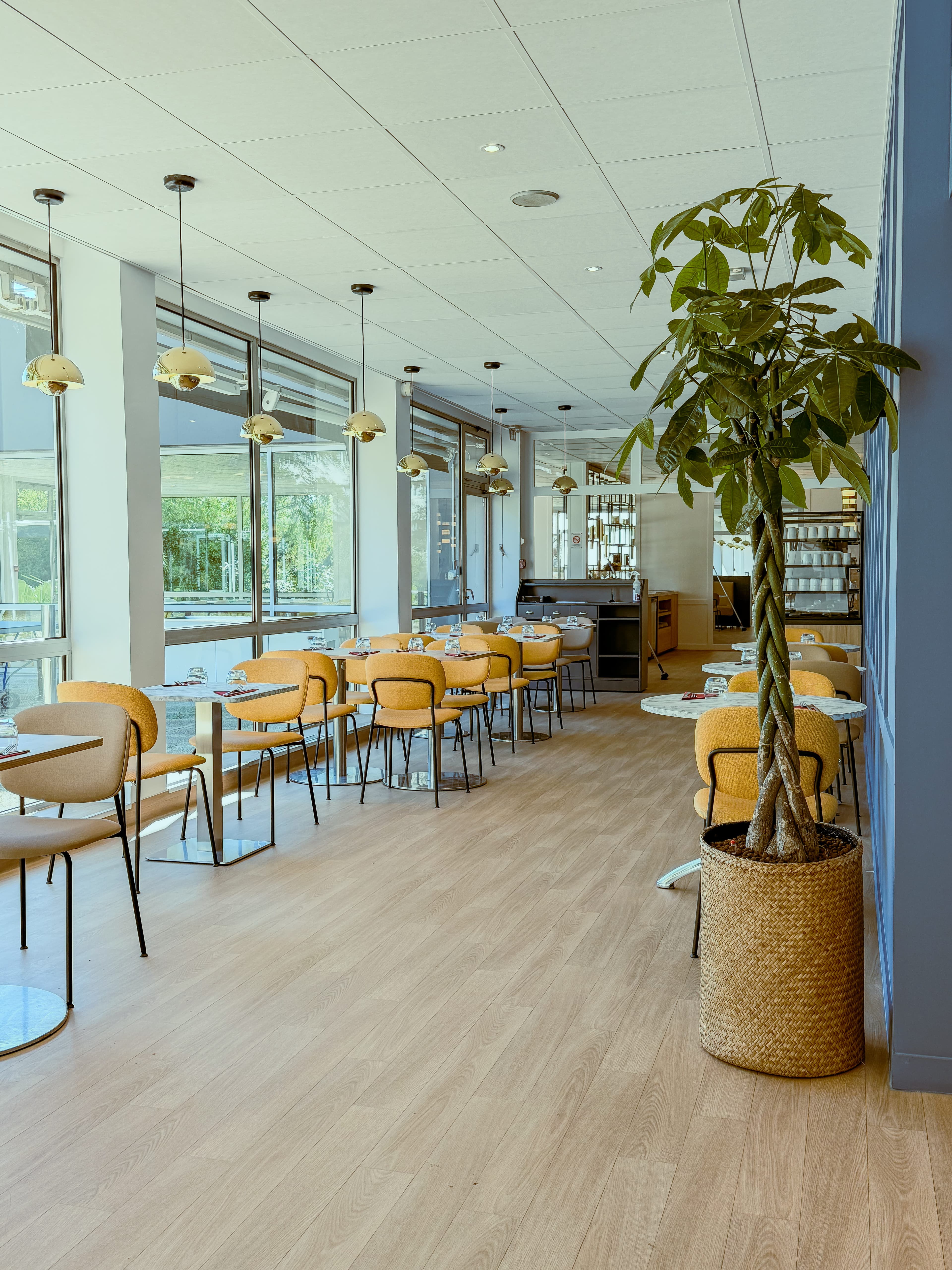 B&B Hôtel Cergy Port