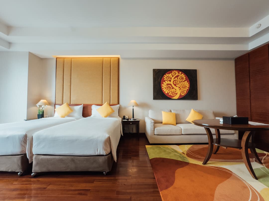 Column Bangkok Hotel