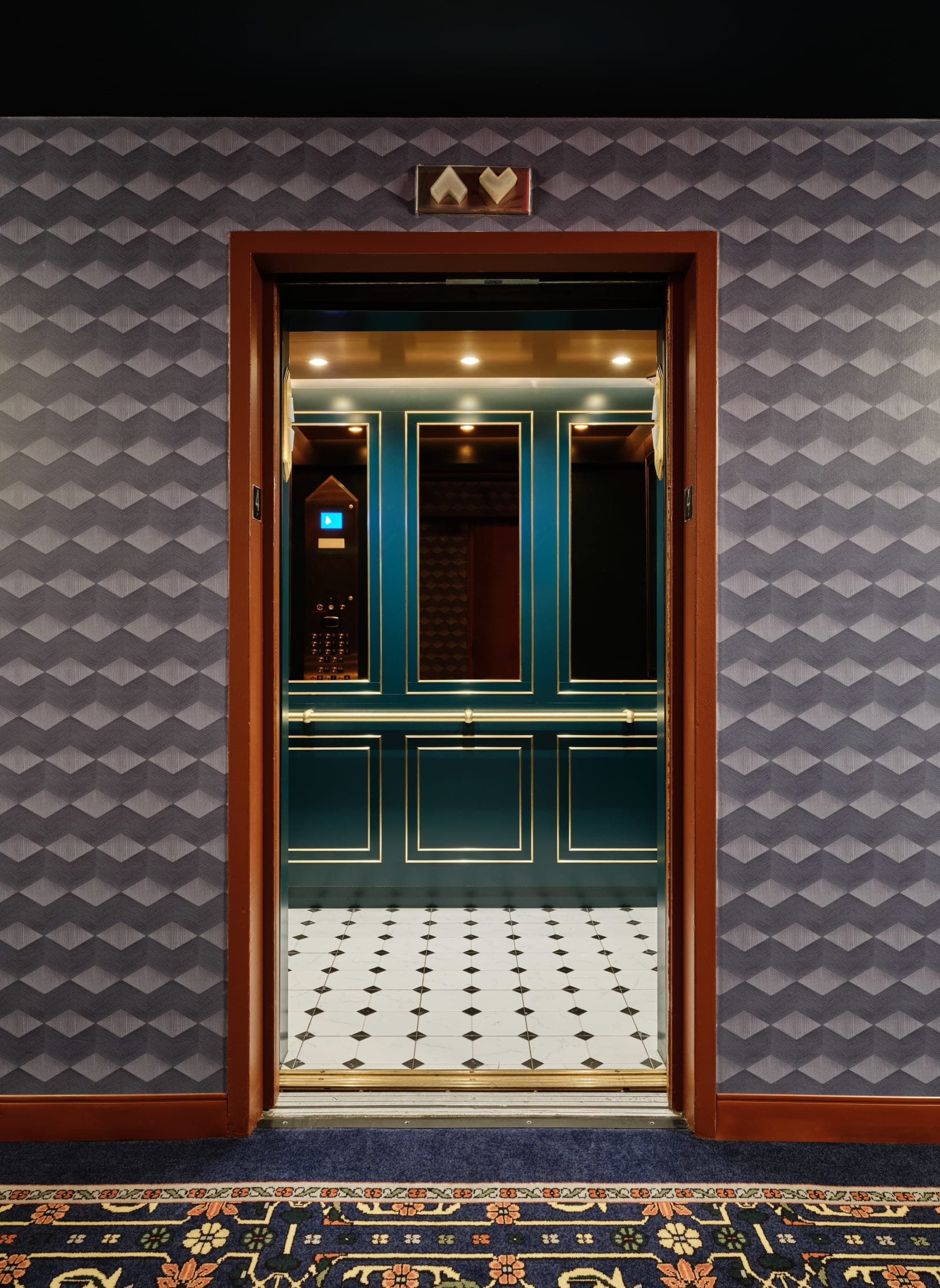 Romer Hell's Kitchen