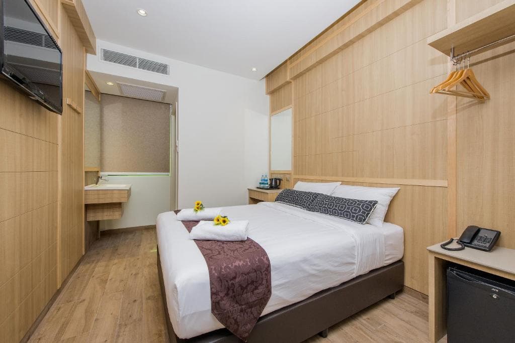 Hotel 81 Premier Star