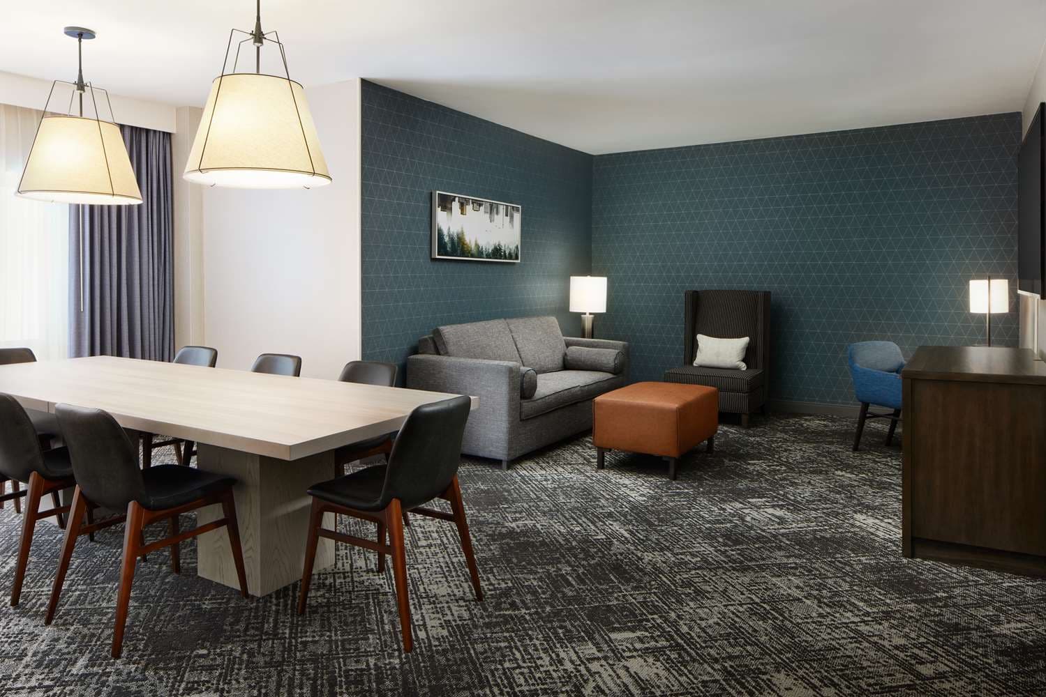 Hilton Charlotte Airport Hotel