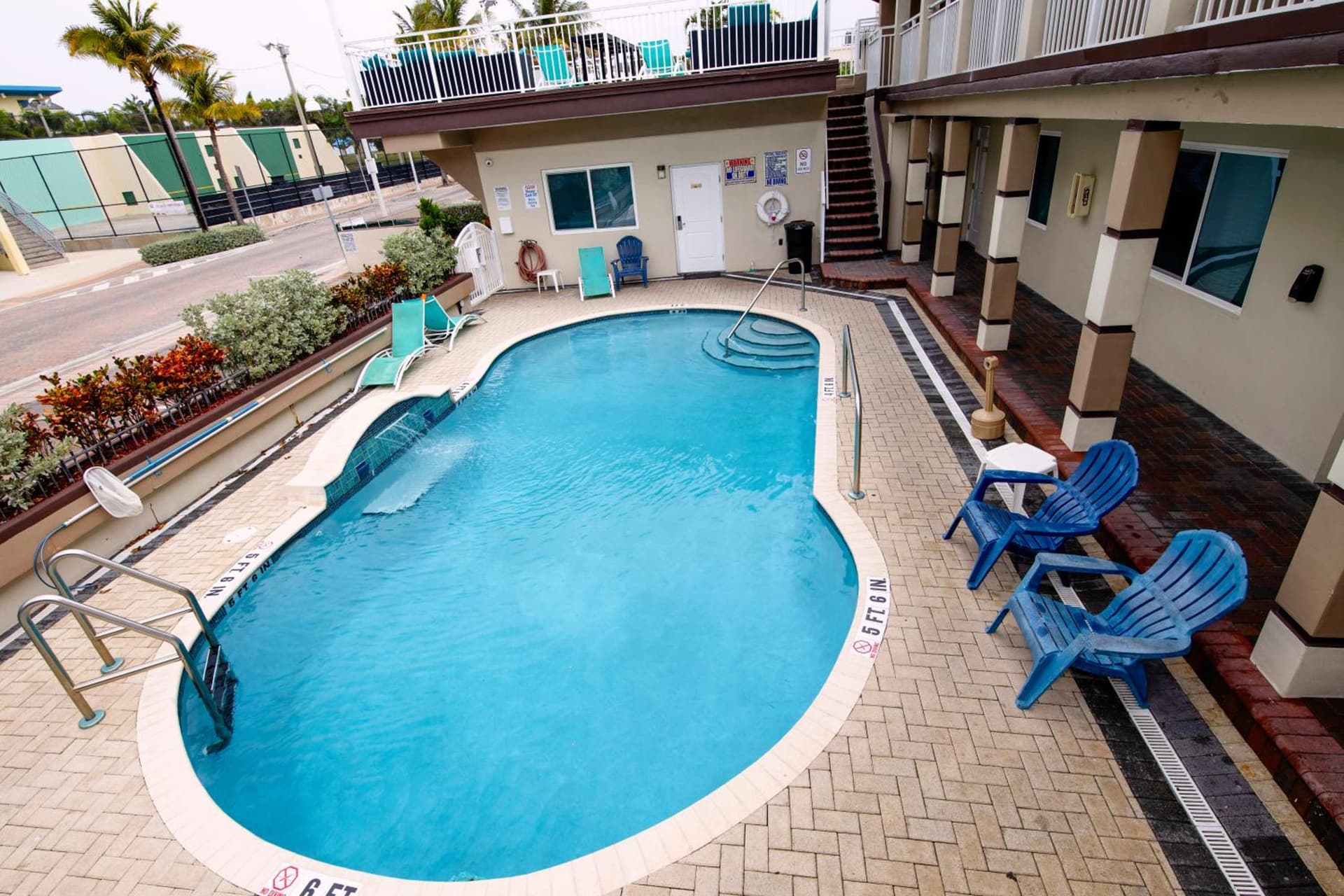 Caribbean Resort Suites