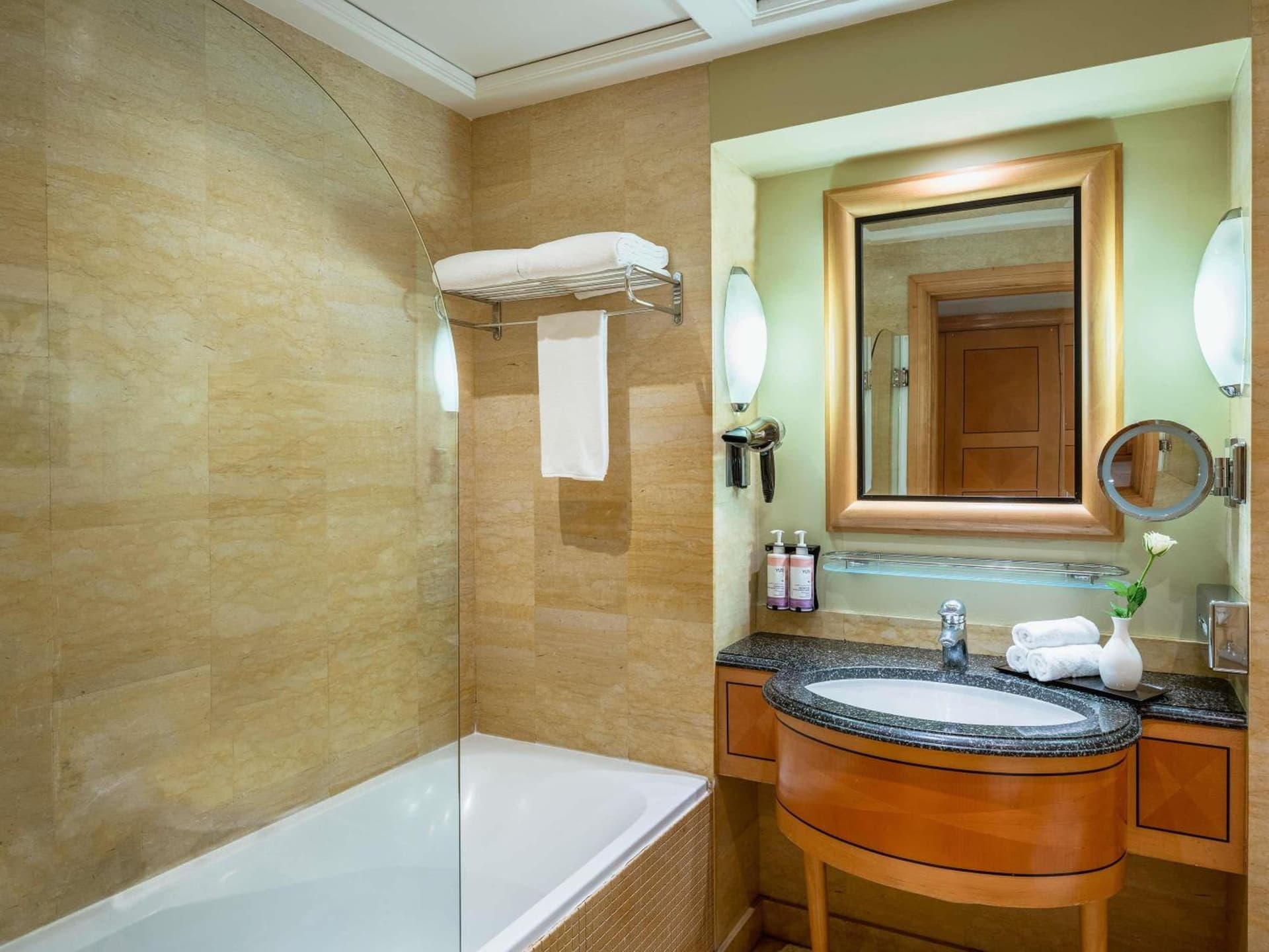 Mövenpick Doha