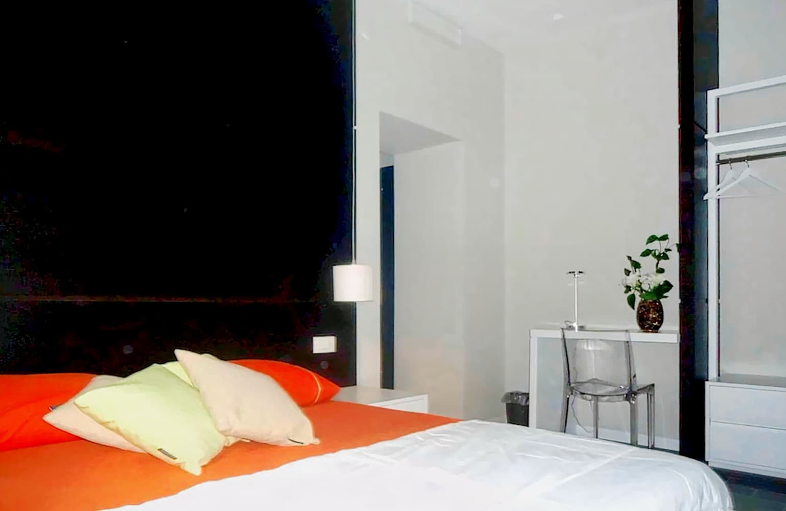 Dea Roma Inn