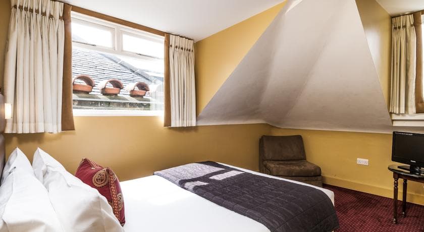 Grand Hotel London