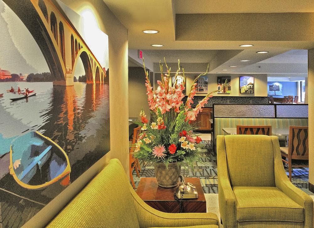 Georgetown Suites