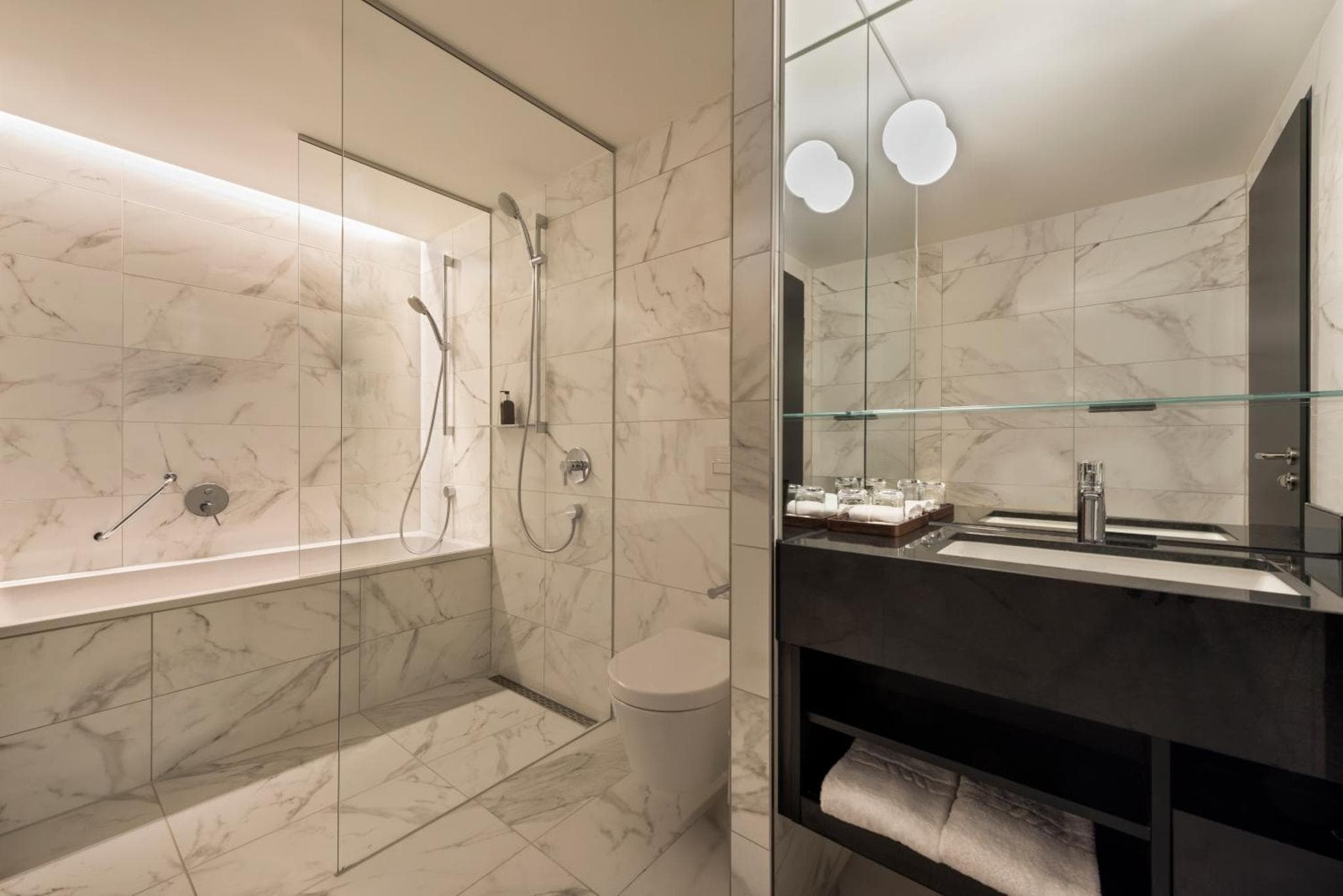 Adina Apartment Hotel Frankfurt Westend