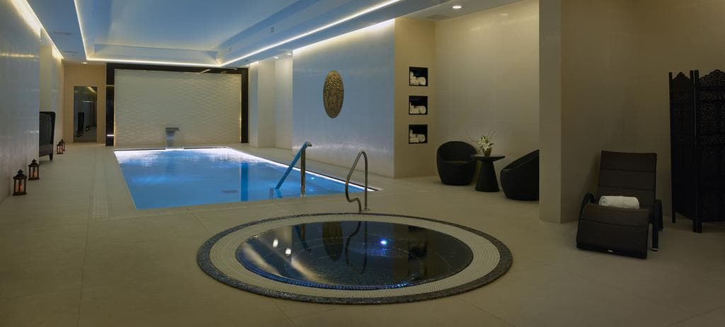 M by Montcalm (old)