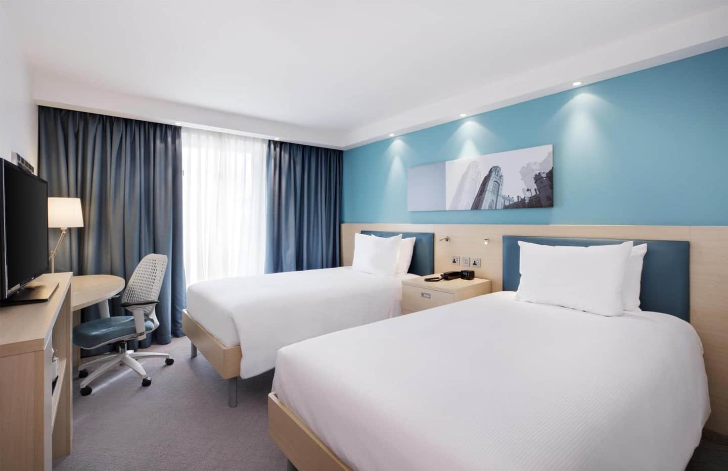 Hampton By Hilton Bristol Airport