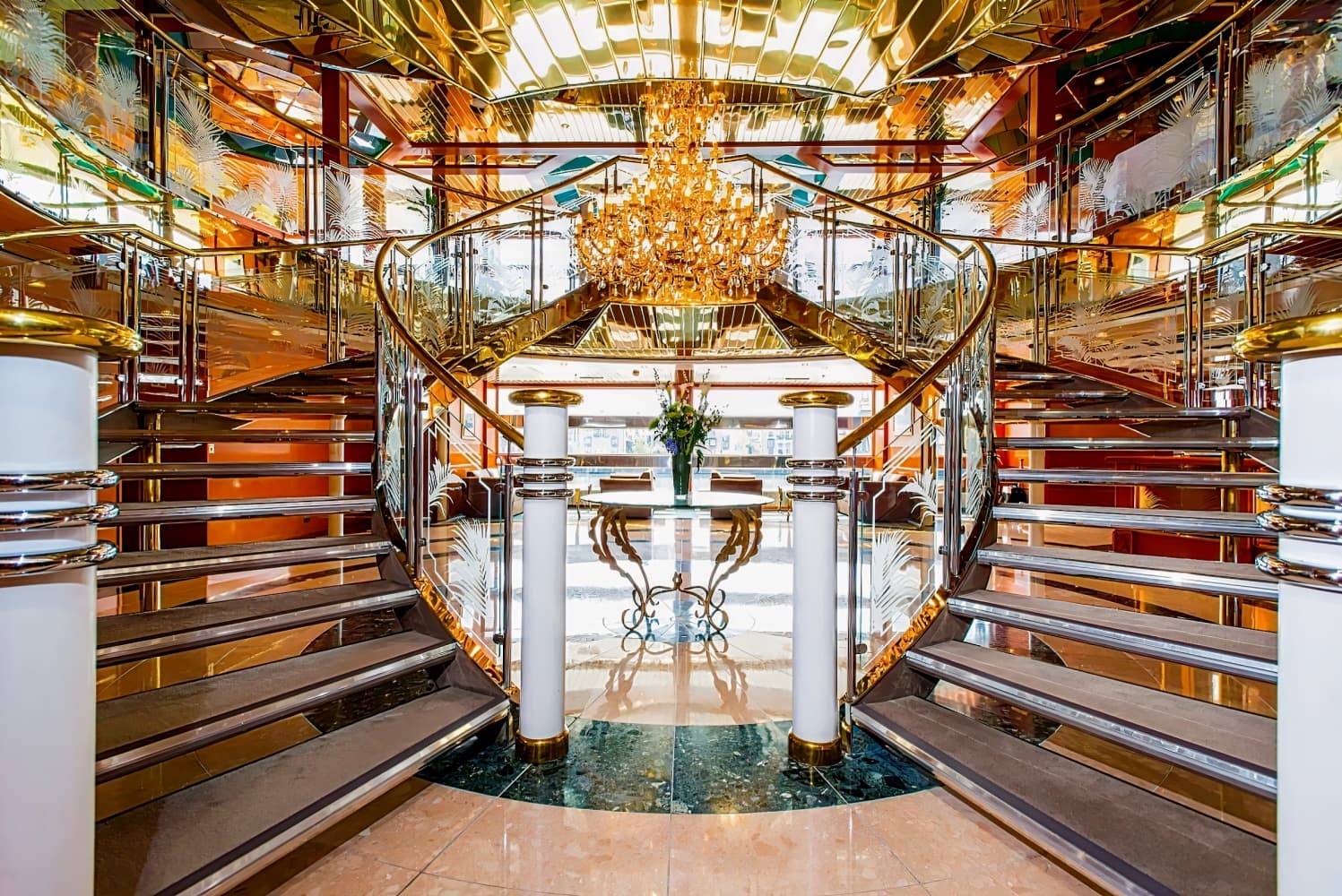 Sunborn London Yacht Hotel