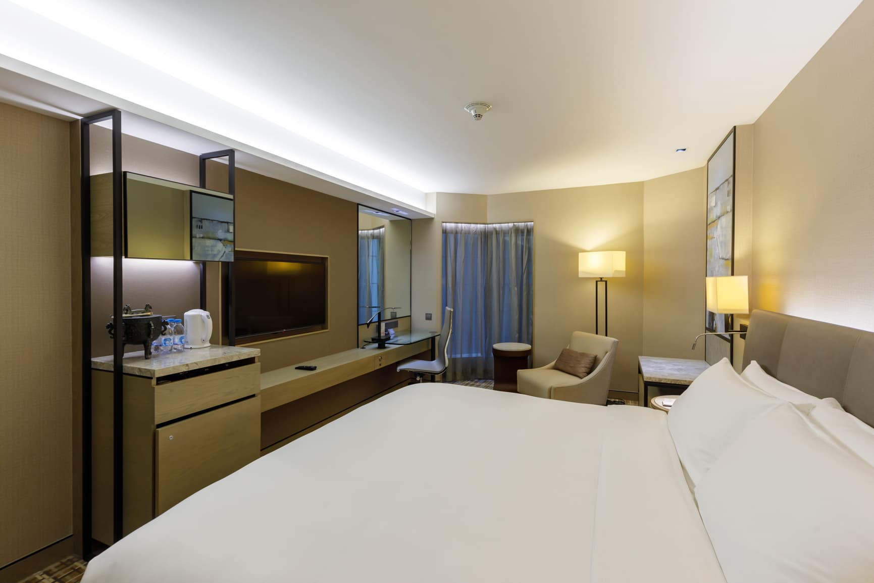 New World Millennium Hong Kong Hotel