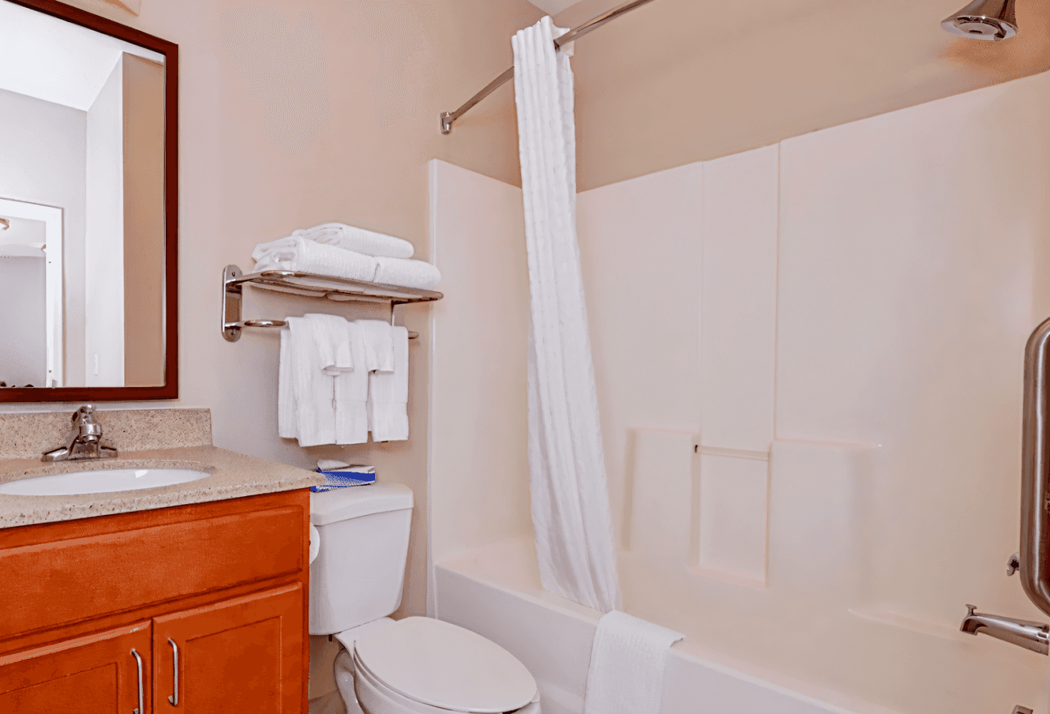 Candlewood Suites Boise - Towne Square, an IHG Hotel
