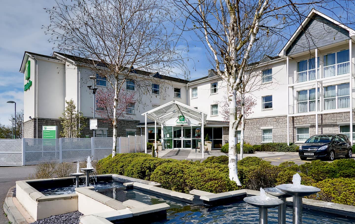 Holiday Inn Bristol Airport by IHG