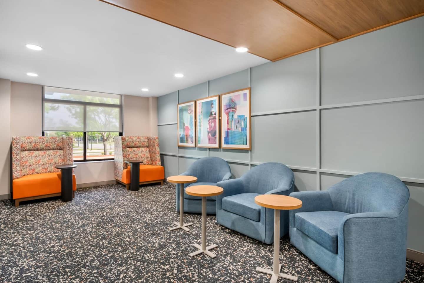 Hampton Inn by Hilton Addison Dallas