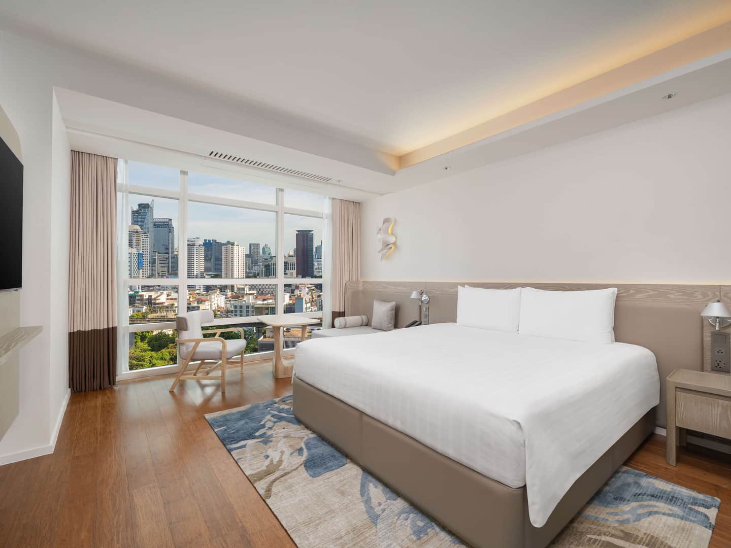 Pullman Bangkok King Power