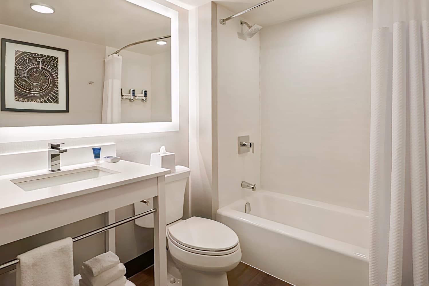 Four Points by Sheraton Toronto Airport East