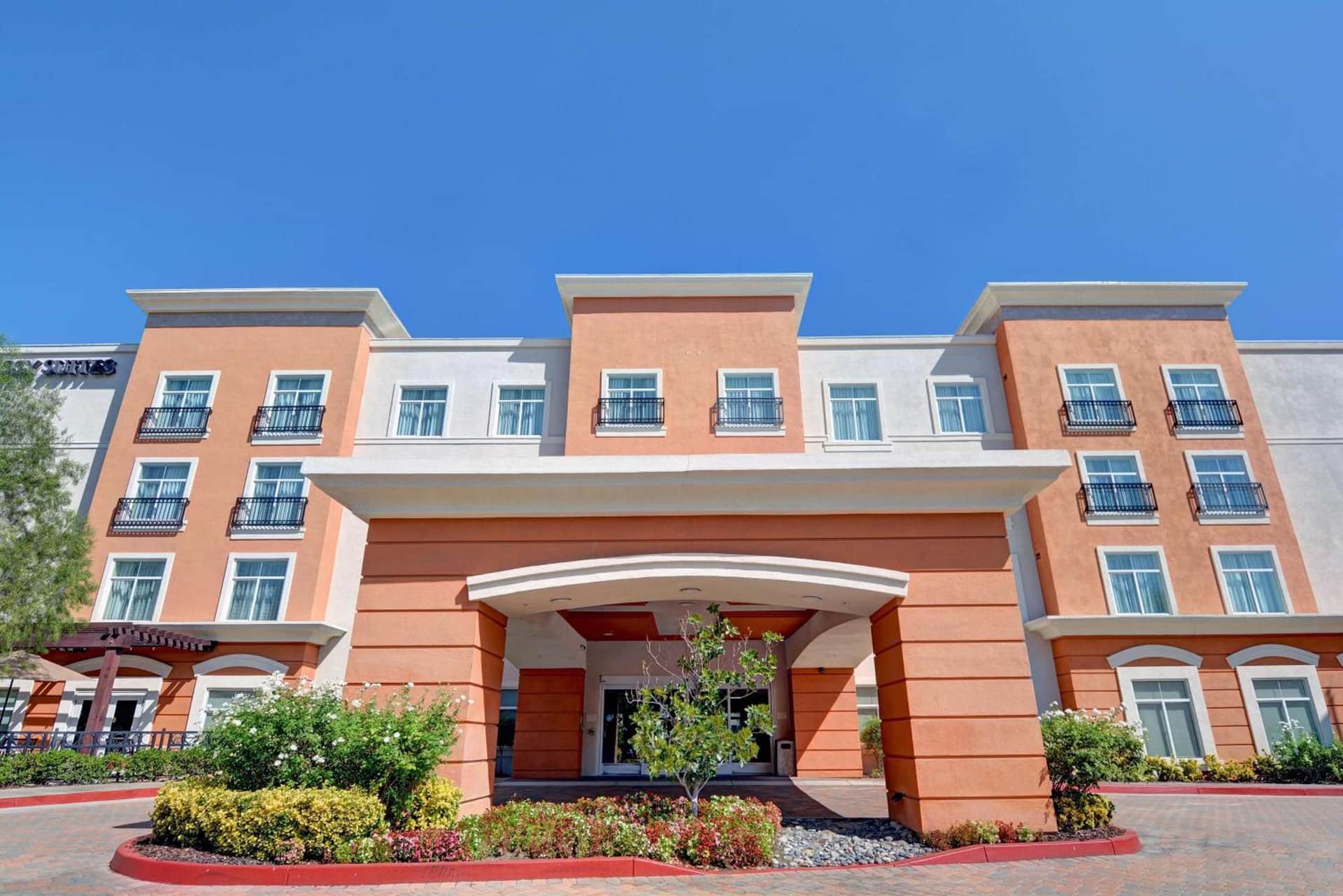 Embassy Suites by Hilton Valencia