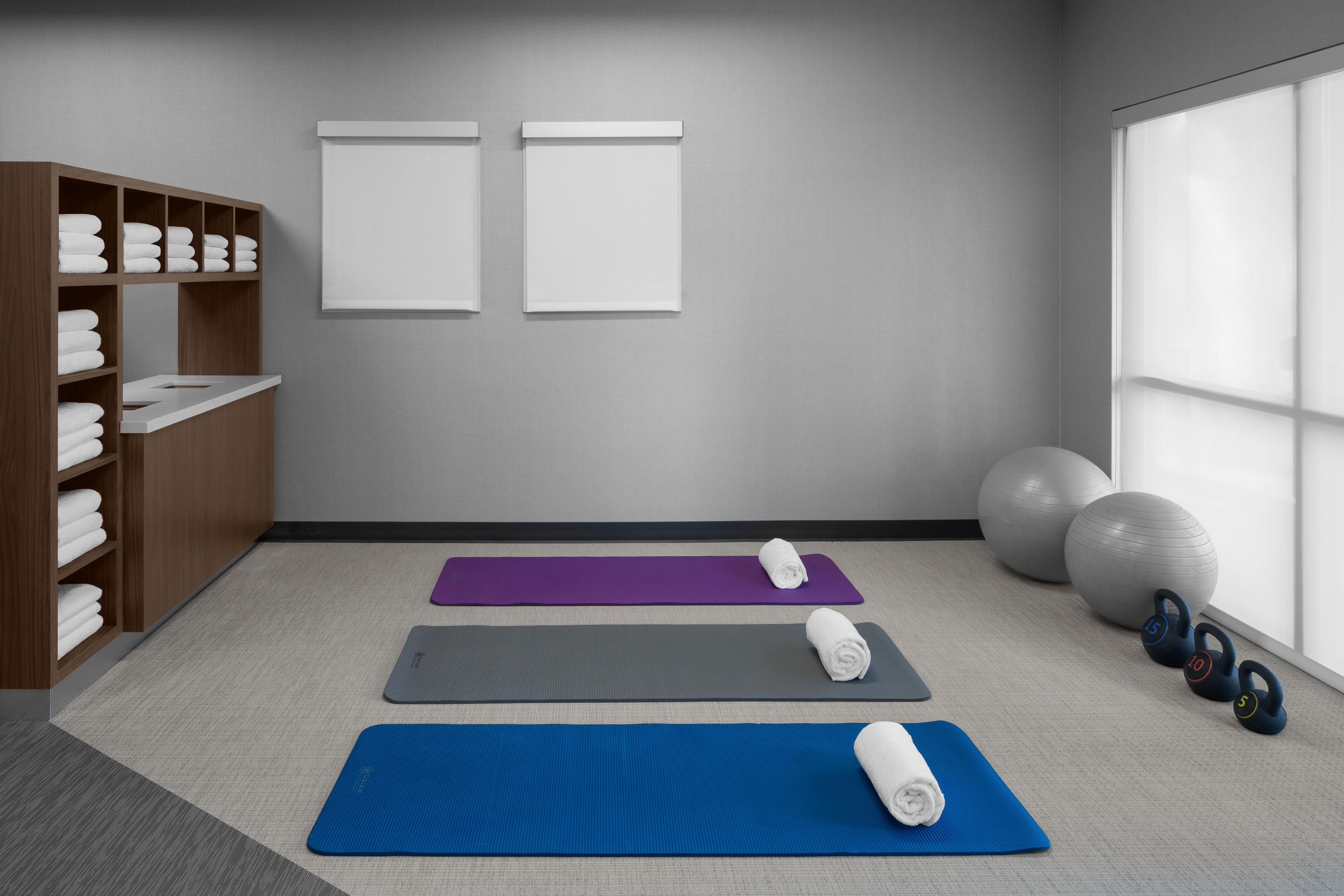 Courtyard by Marriott Los Angeles Burbank Airport