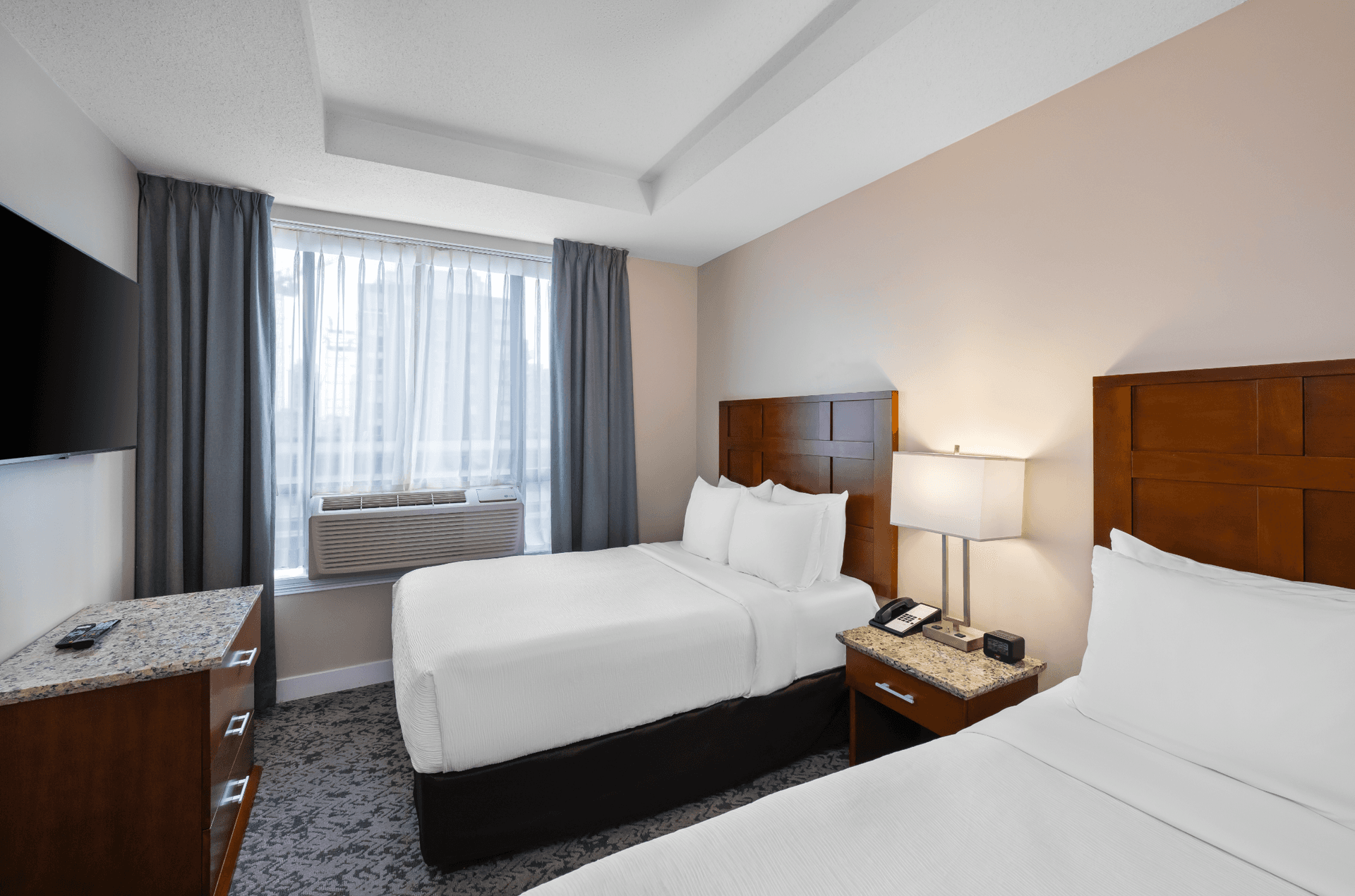 Quality Inn & Suites Downtown Vancouver