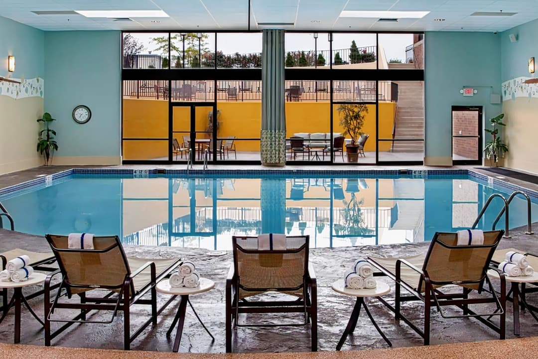 Crowne Plaza Cleveland Airport