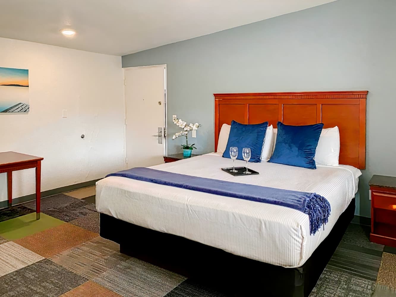 Pacific Inn and Suites-Convention Center-Gaslamp-Seaworld