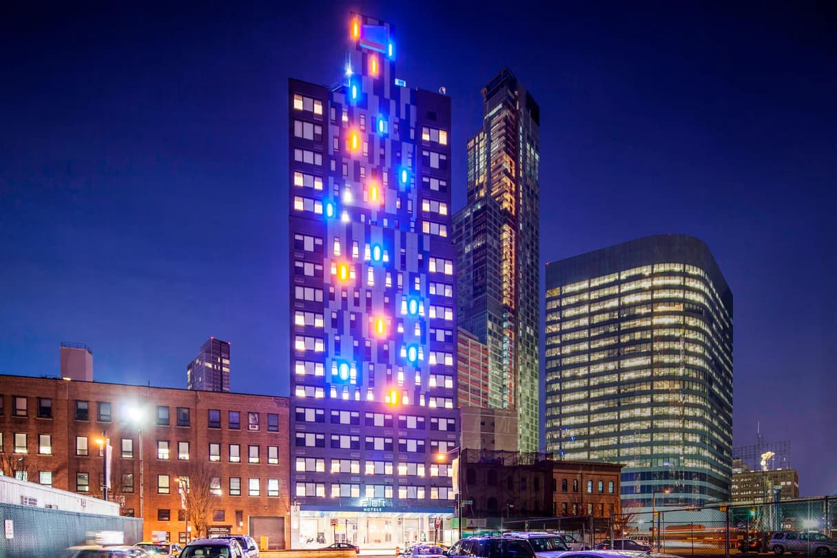 Aloft Long Island City-Manhattan View