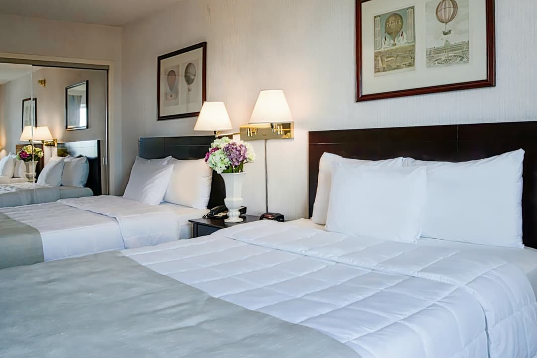 Meadowlands Plaza Hotel