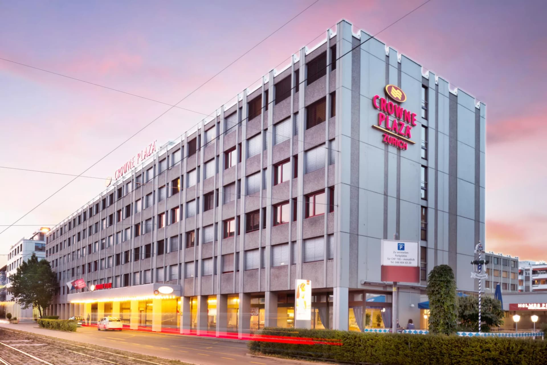 Crowne Plaza Zürich, an IHG Hotel