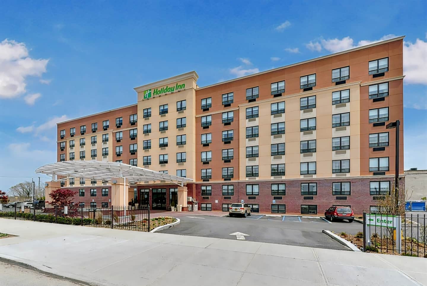 Holiday Inn New York JFK Airport Area