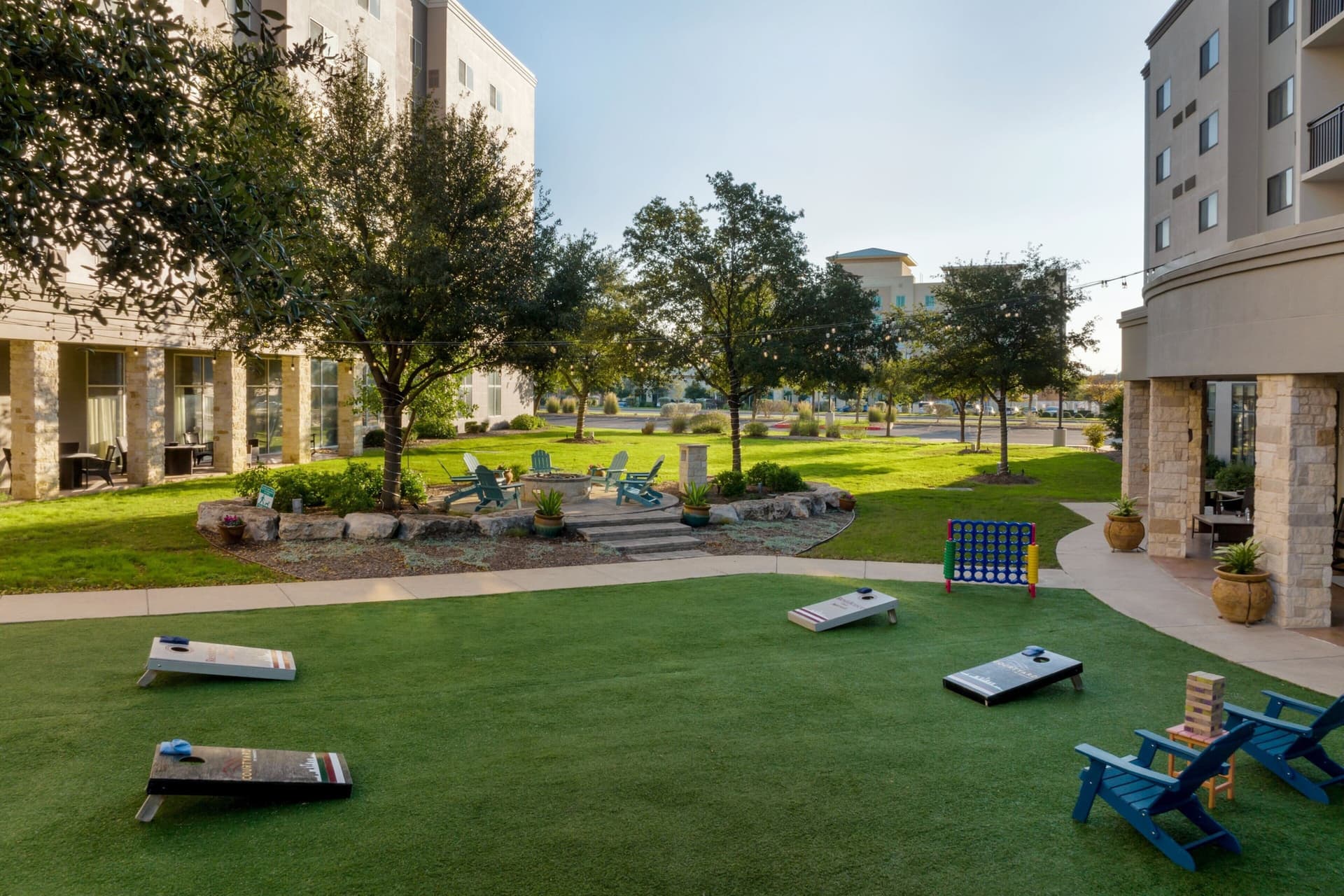 Courtyard by Marriott San Antonio Six Flags at The RIM