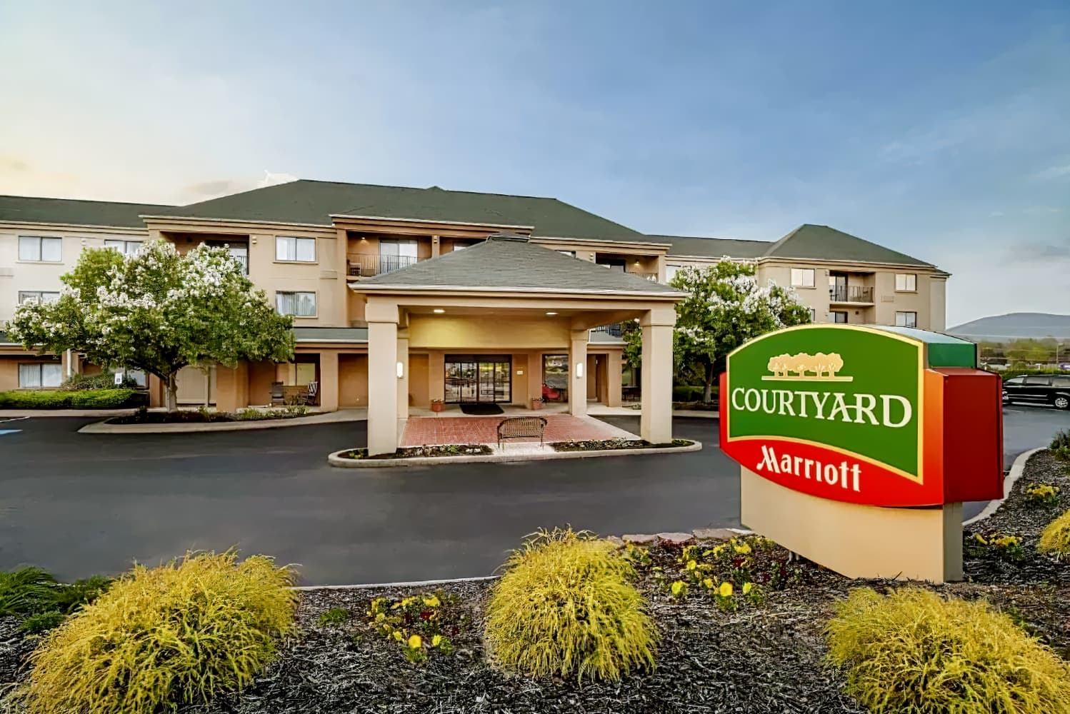 Courtyard by Marriott State College