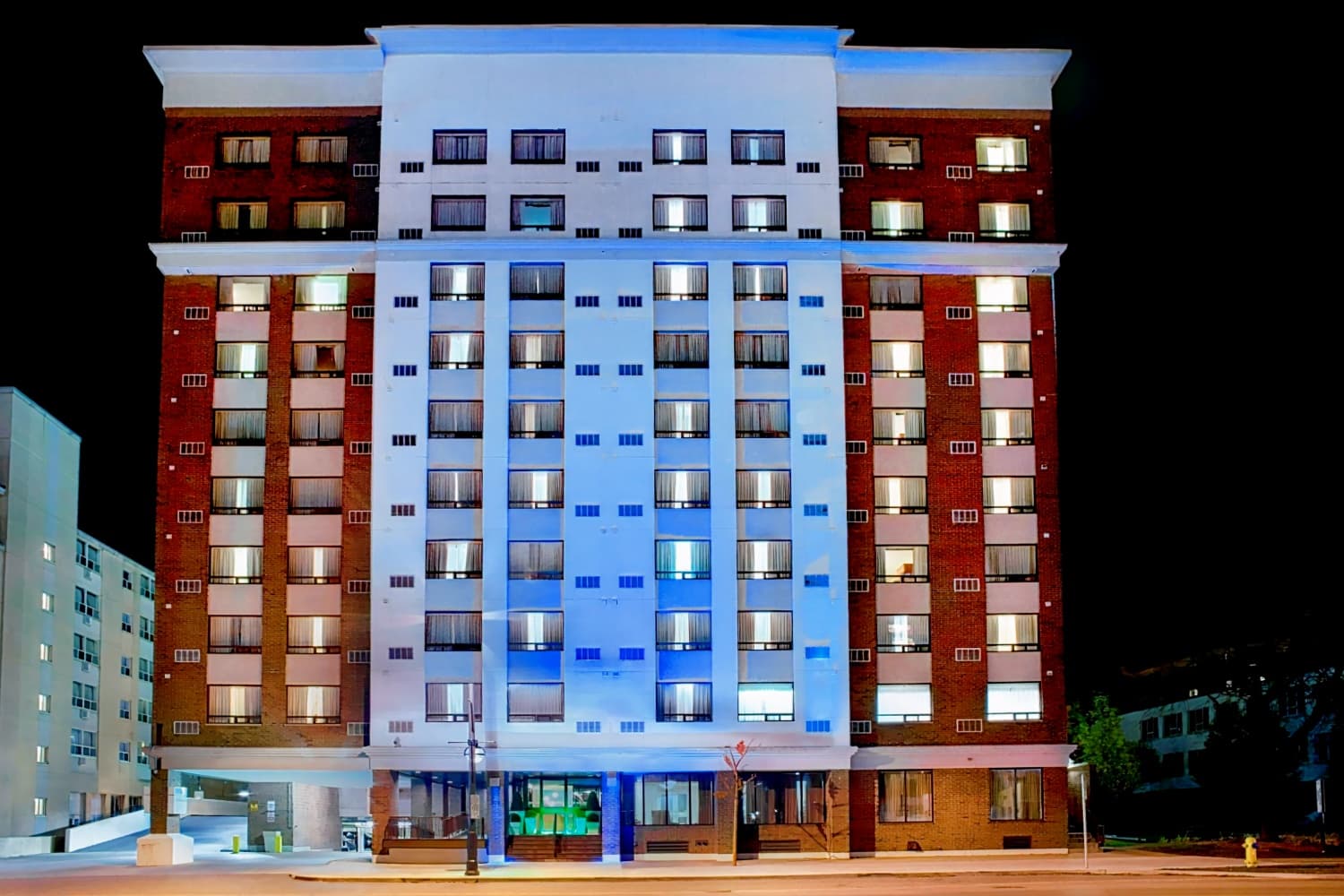 Allure Hotel & Suites London Downtown