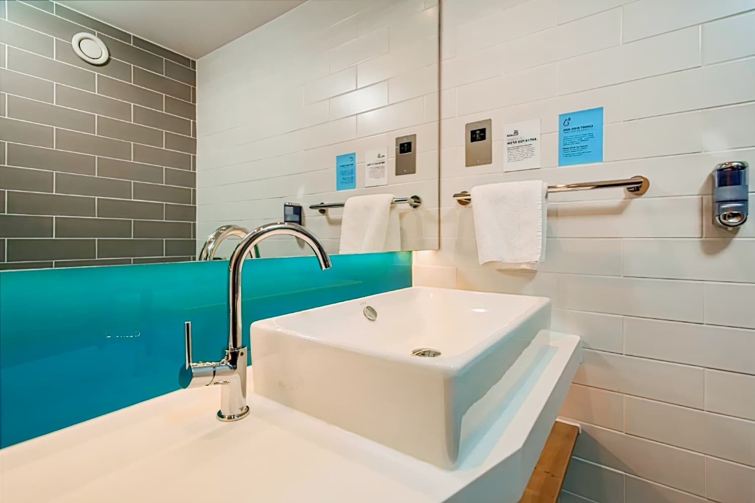 Holiday Inn Express Burton Upon Trent