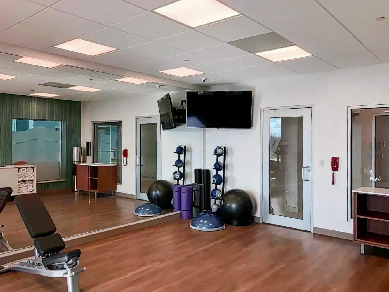 Holiday Inn Express Hotel & Suites Halifax Airport