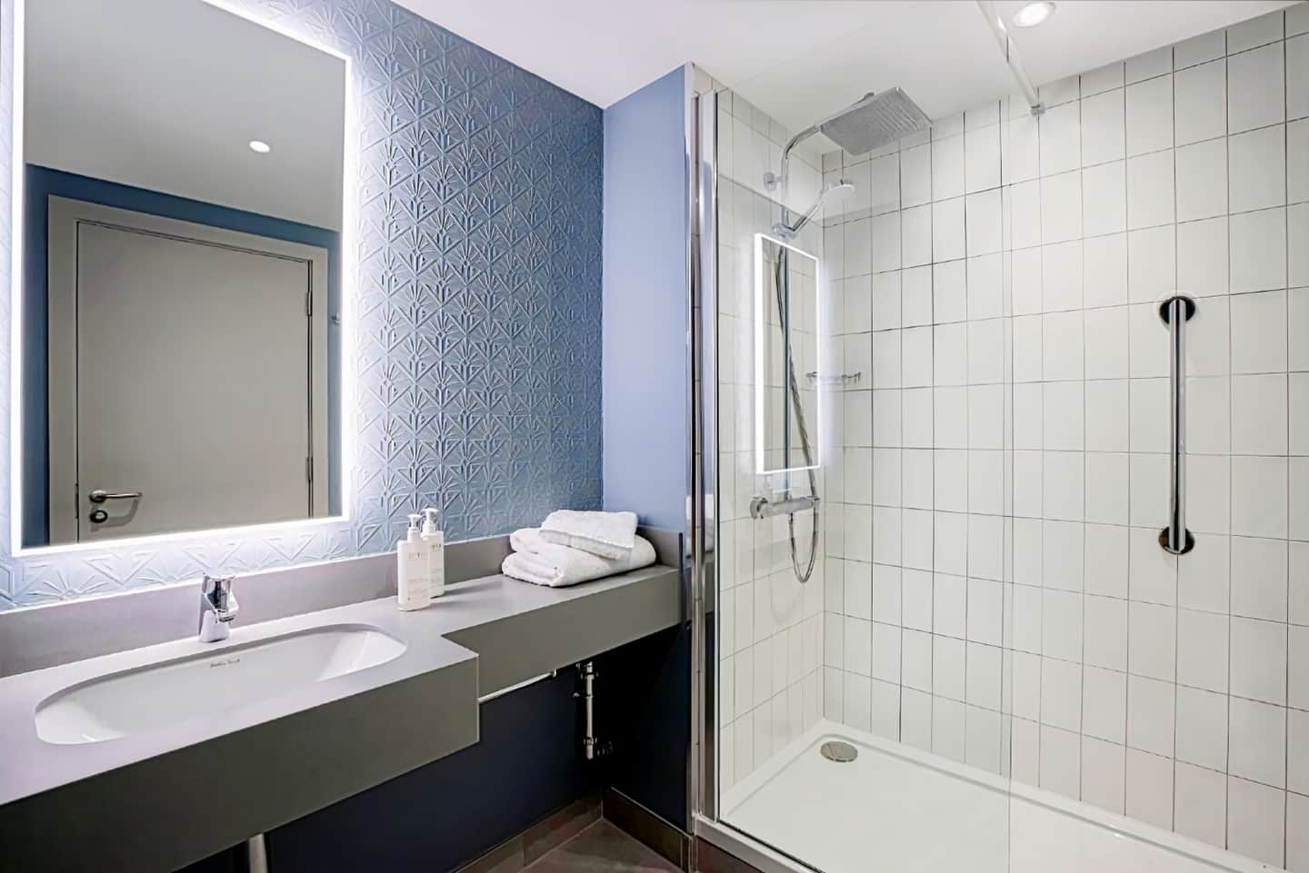 Leonardo Hotel Bristol City
